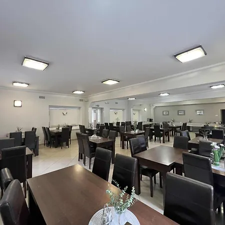 Otel Aleksander Długopole-Zdrój