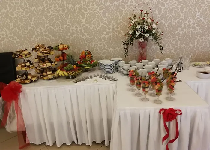 Hotel Aleksander Dlugopole-Zdroj